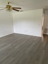 1071 Nomad Rd, Unit 1071 in Punta Gorda, FL - Foto de edificio - Building Photo