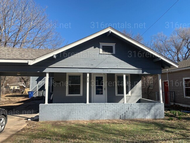 property at 830 N Pershing Ave