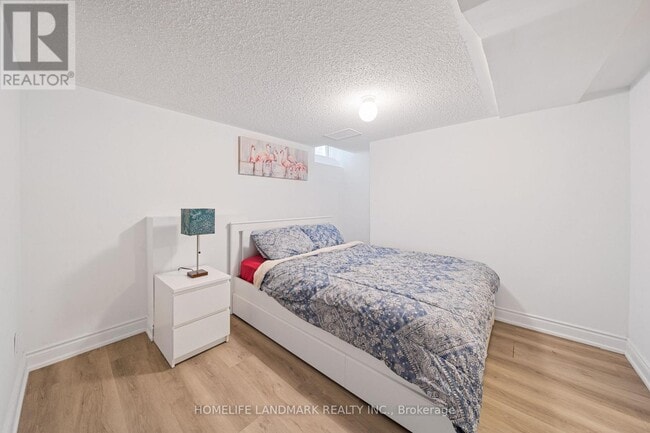 83 Old Colony Rd in Richmond Hill, ON - Building Photo - Building Photo