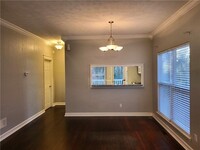 694 Shore View in Lithonia, GA - Foto de edificio - Building Photo