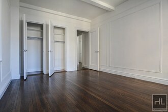 WEST 68 STREET in New York, NY - Building Photo - Building Photo