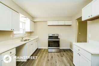 2684 Glenbriar St in Columbus, OH - Building Photo - Building Photo