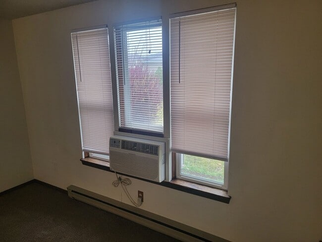 23119 E Sinto Ave in Liberty Lake, WA - Building Photo - Building Photo