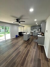 2048 Quilt Ct in Lithonia, GA - Foto de edificio - Building Photo