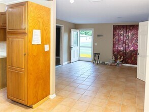 4409 W Varn Ave in Tampa, FL - Building Photo - Building Photo