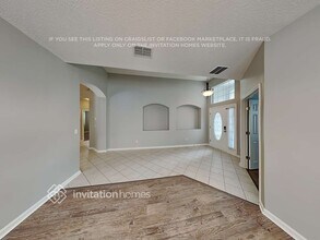 14809 Falling Waters Dr in Jacksonville, FL - Building Photo - Building Photo