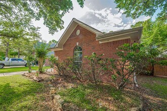 22410 Merabrook Dr in Katy, TX - Building Photo - Building Photo