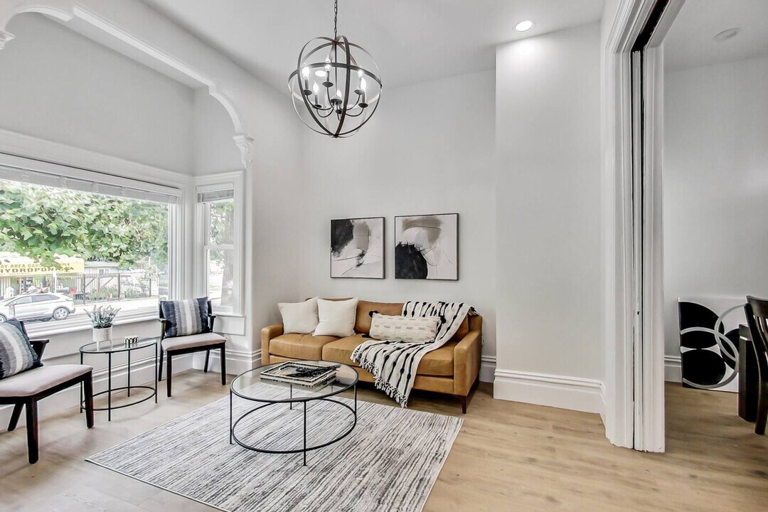 1662 14th St in Oakland, CA - Foto de edificio