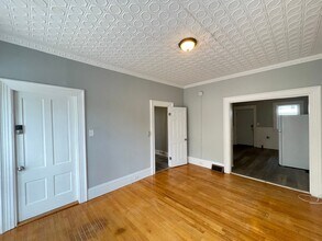 31 Pennacook St in Manchester, NH - Building Photo - Building Photo