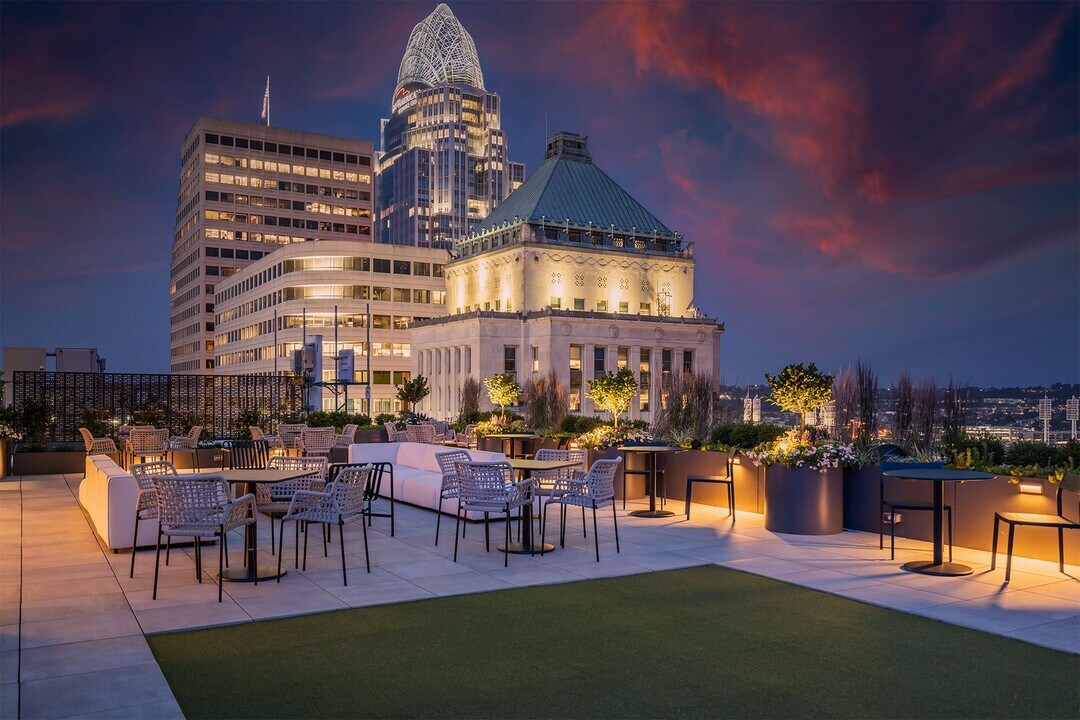 The Mercantile Apartments in Cincinnati, OH - Foto de edificio