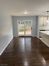 11 Saville Row in Fanwood, NJ - Building Photo - Building Photo