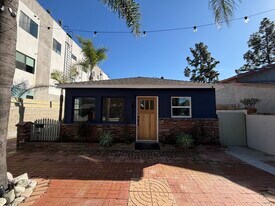 2922 Glenhurst Ave, Unit 2922 Glenhurst Ave in Los Angeles, CA - Building Photo