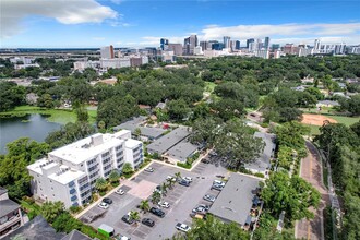 1100 Delaney Ave in Orlando, FL - Foto de edificio - Building Photo