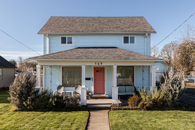 property at 169 N Vernonia Rd