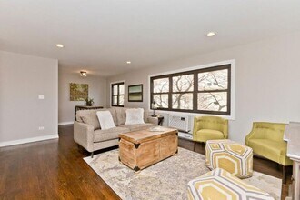 5536 N Sheridan Rd in Chicago, IL - Building Photo - Building Photo