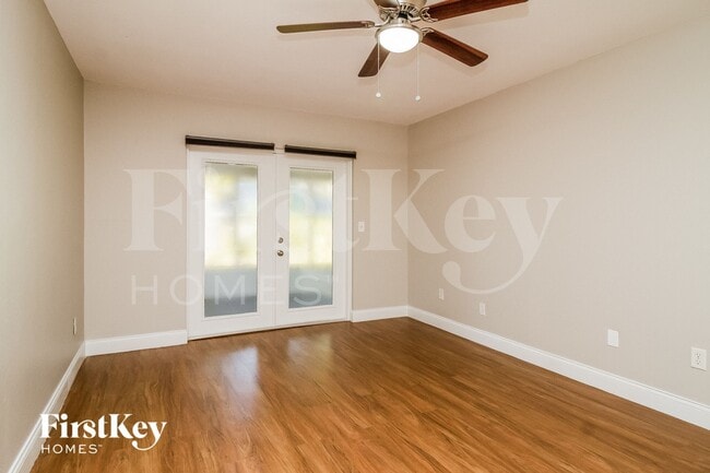 1013 Taproot Dr in Winter Springs, FL - Foto de edificio - Building Photo