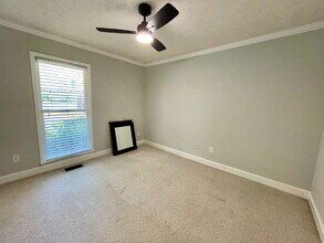 470 Lands End Rd in Fayetteville, NC - Building Photo - Building Photo