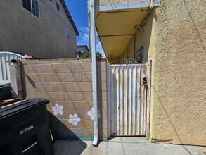 524 W Greenwood Ave in La Habra, CA - Building Photo - Building Photo