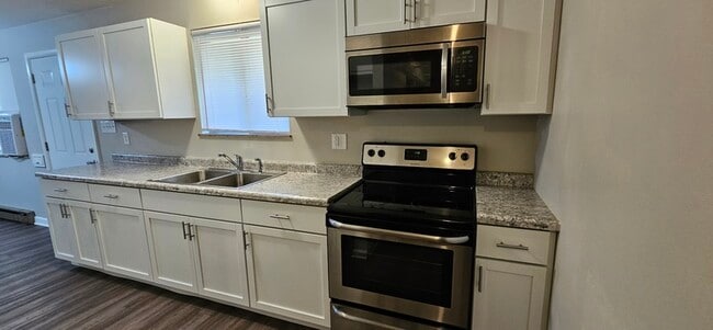 property at 1442 N Campbell Ave