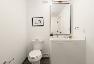 788 W Madison St in Chicago, IL - Building Photo - Building Photo