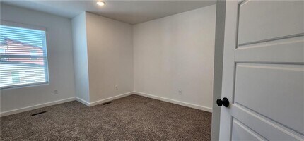 871 Boardwalk Ave in Bentonville, AR - Building Photo - Building Photo