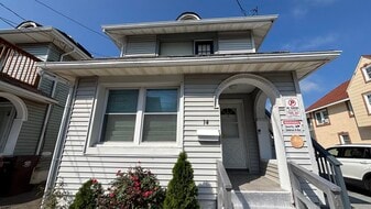 14 N Marion Ave in Ventnor City, NJ - Building Photo