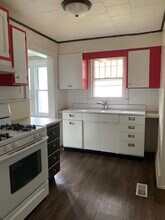 215 S Kosciusko St in Jacksonville, IL - Building Photo - Building Photo