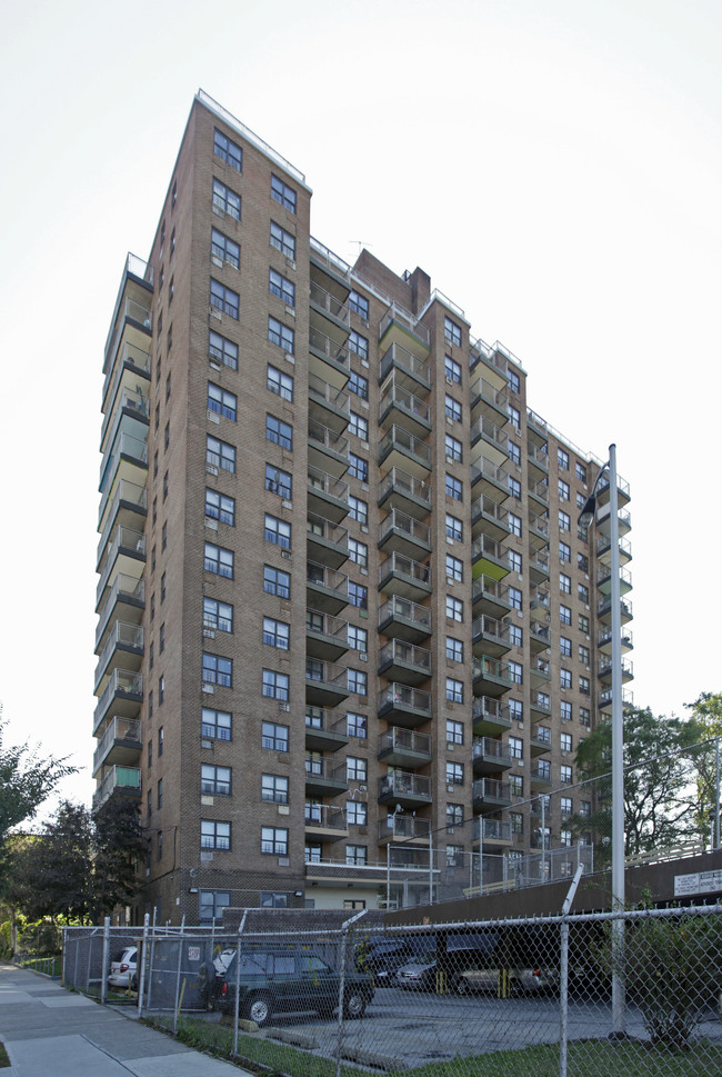 Fordham Tower in Bronx, NY - Building Photo - Building Photo