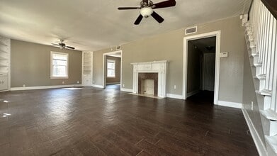 2706 24th St in Lubbock, TX - Building Photo - Building Photo