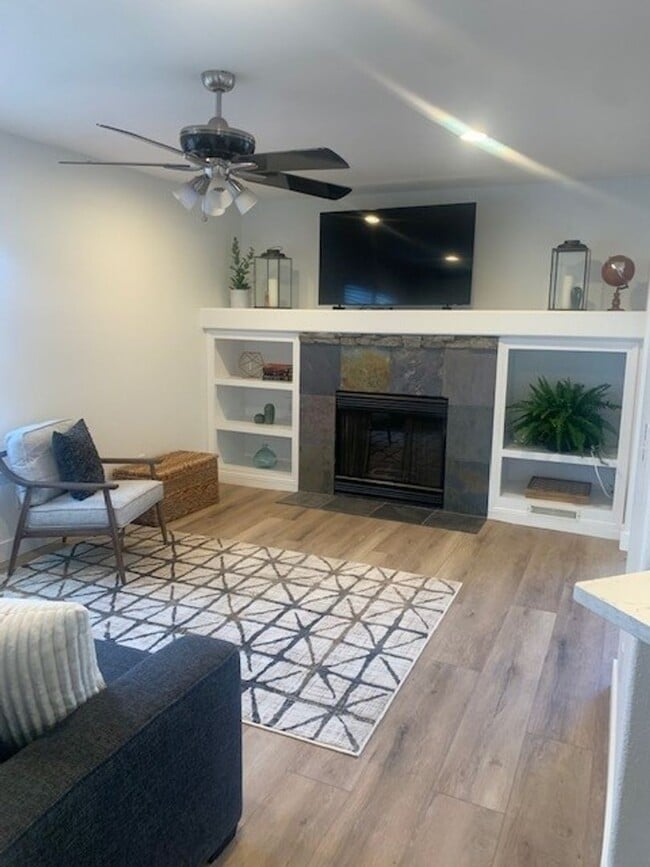 16378 Arnold Ave in Lake Elsinore, CA - Building Photo - Building Photo