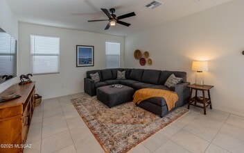 13154 E Apex Mine Wy in Tucson, AZ - Foto de edificio - Building Photo