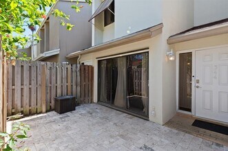 344 City View Dr in Fort Lauderdale, FL - Building Photo - Building Photo