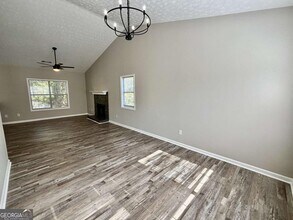 275 Thorn Brook Cir in Bethlehem, GA - Building Photo - Building Photo