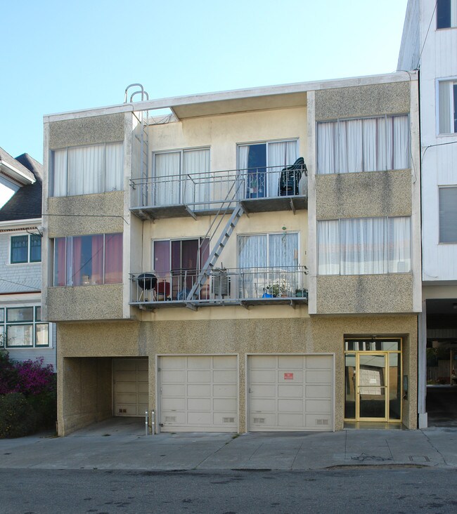 716 2nd Ave in San Francisco, CA - Foto de edificio - Building Photo