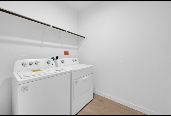 property at 31827 Kellan Grv Ct