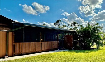 15427 Crystal Lake Dr in North Fort Myers, FL - Building Photo