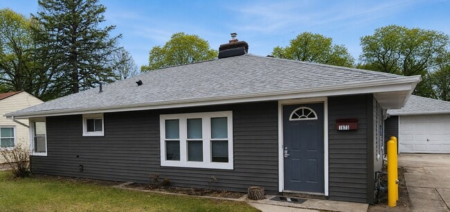 property at 1675 Fuller Ave NE