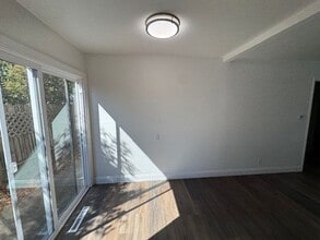 1545-1547 Hilliard Ct in Santa Rosa, CA - Building Photo - Building Photo