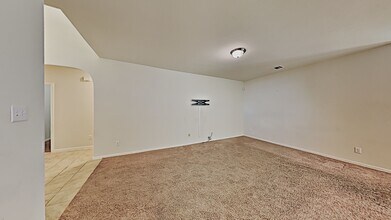 728 Rutherford Dr in Crowley, TX - Building Photo - Building Photo