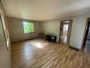 1007 Columbia, Unit House in Ellensburg, WA - Building Photo - Building Photo