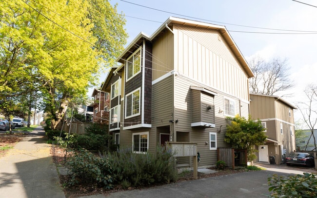 property at 1625 S Weller St