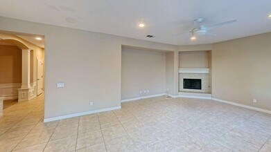 7912 Hampshire Rd in Orange, CA - Building Photo - Building Photo