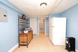 23 Hudson St in Milton, MA - Foto de edificio - Building Photo