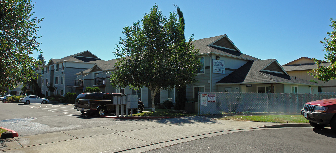 Cascade Pointe in Salem, OR - Building Photo