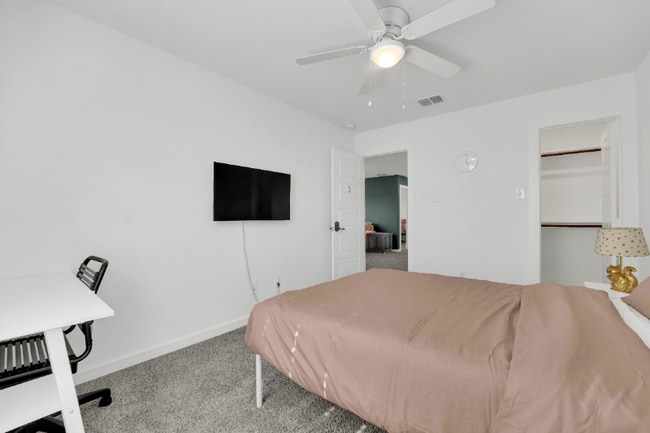 2113 Paxton Way in Denton, TX - Building Photo - Building Photo