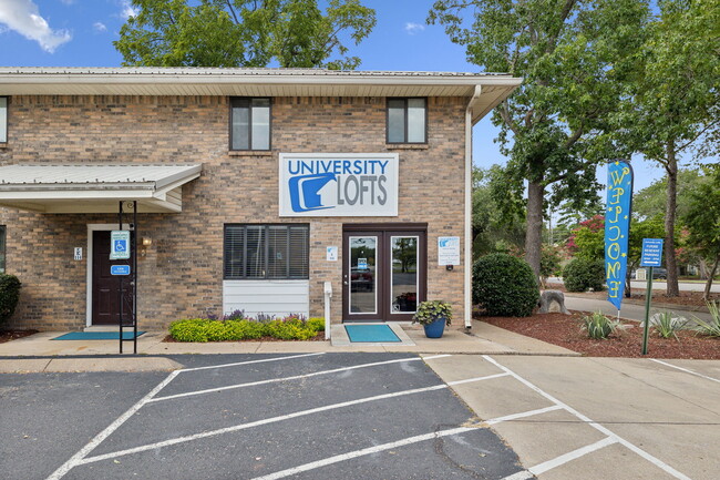 University Lofts in Murfreesboro, TN - Building Photo - Building Photo