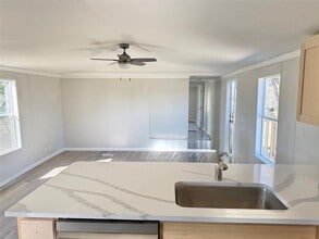 954 Phillip Ln in Liberty Hill, TX - Building Photo - Building Photo