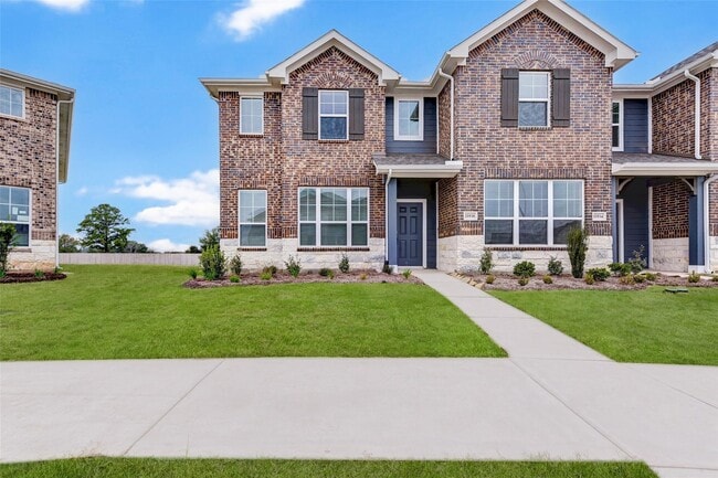 property at 11938 Amber Oak Wy