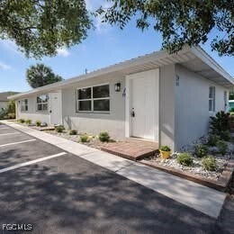 706 Karlov St in Ft. Myers, FL - Building Photo