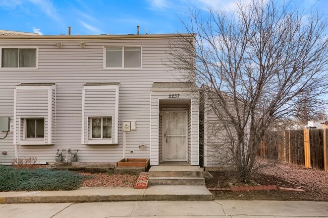 property at 2237 S Decatur St